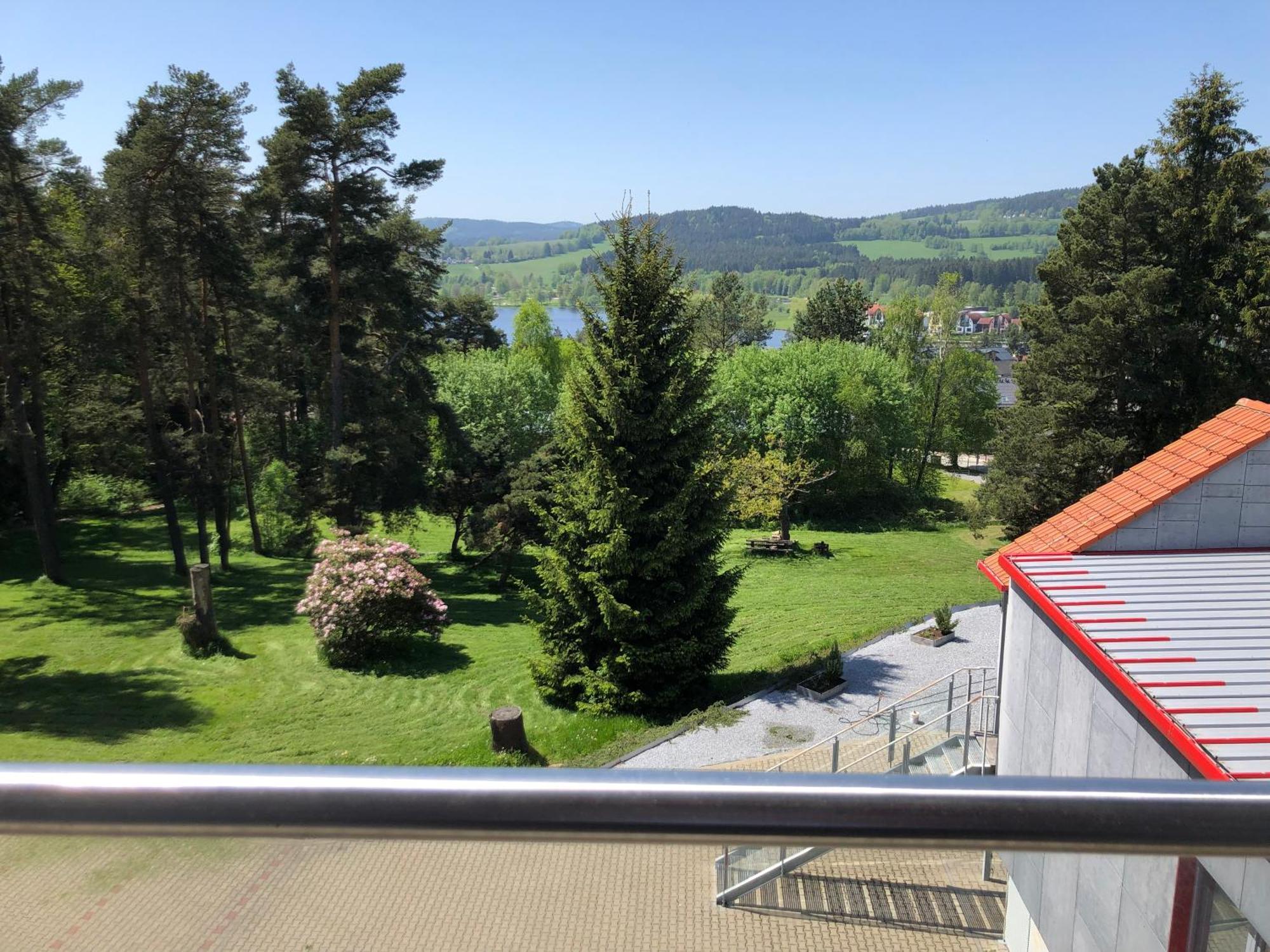 Hotel Bouczech リプノ・ナト・ヴルタヴォウ エクステリア 写真
