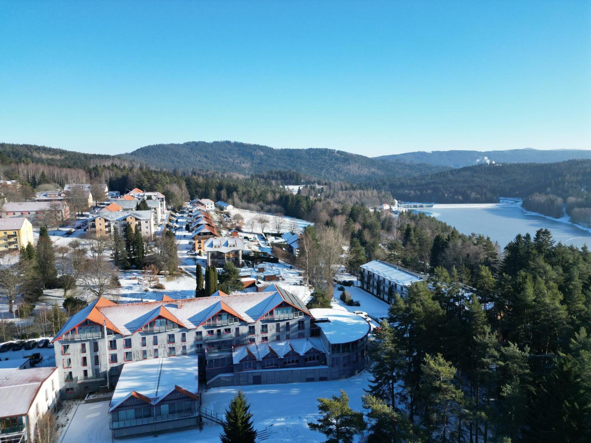 Hotel Bouczech リプノ・ナト・ヴルタヴォウ エクステリア 写真