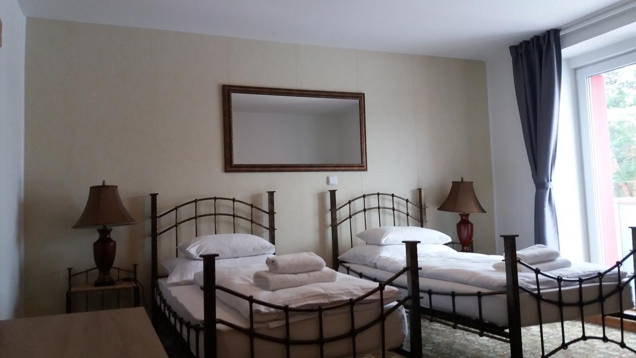 Hotel Bouczech リプノ・ナト・ヴルタヴォウ エクステリア 写真